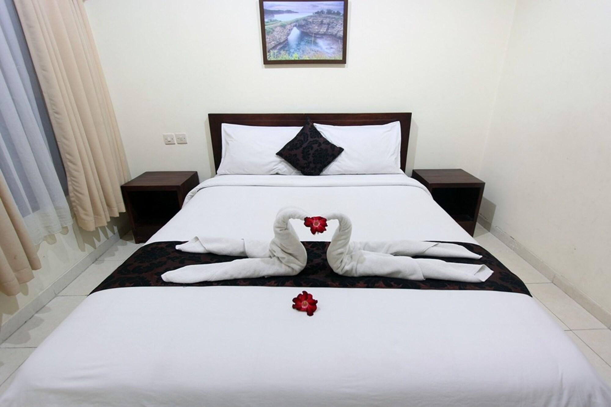 Surya Inn Кута Екстериор снимка