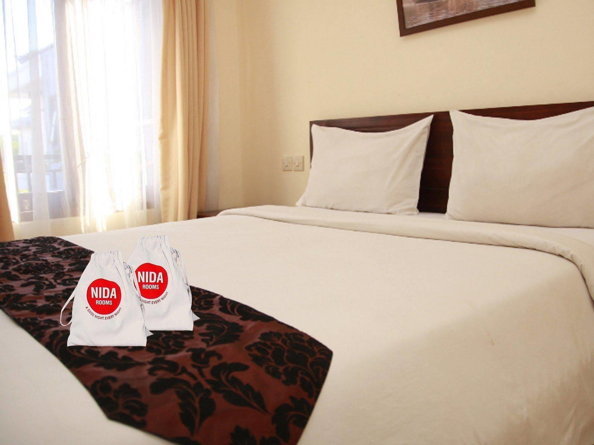 Surya Inn Кута Екстериор снимка
